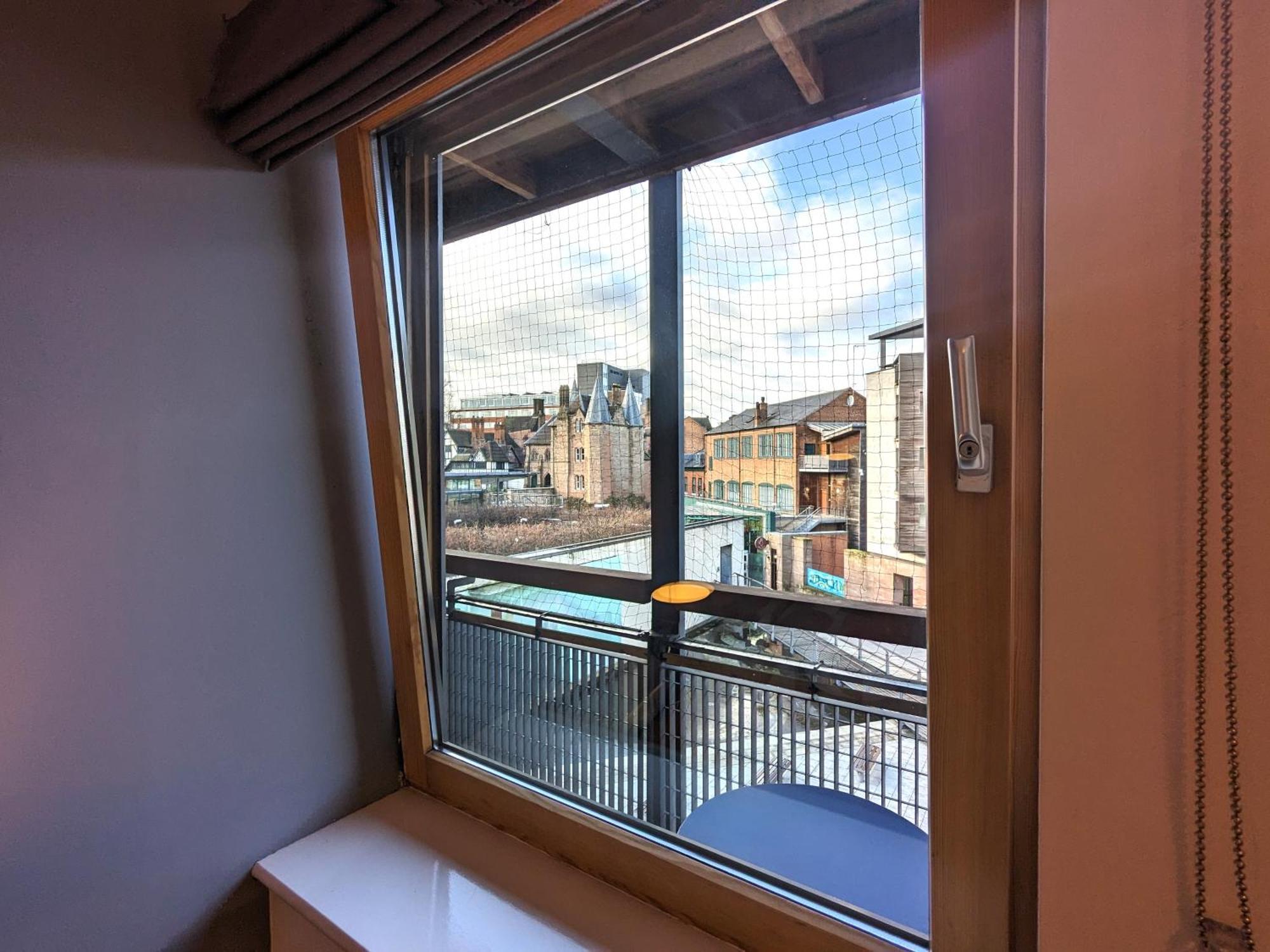 Stunning Modern Coventry City Centre Apartment المظهر الخارجي الصورة