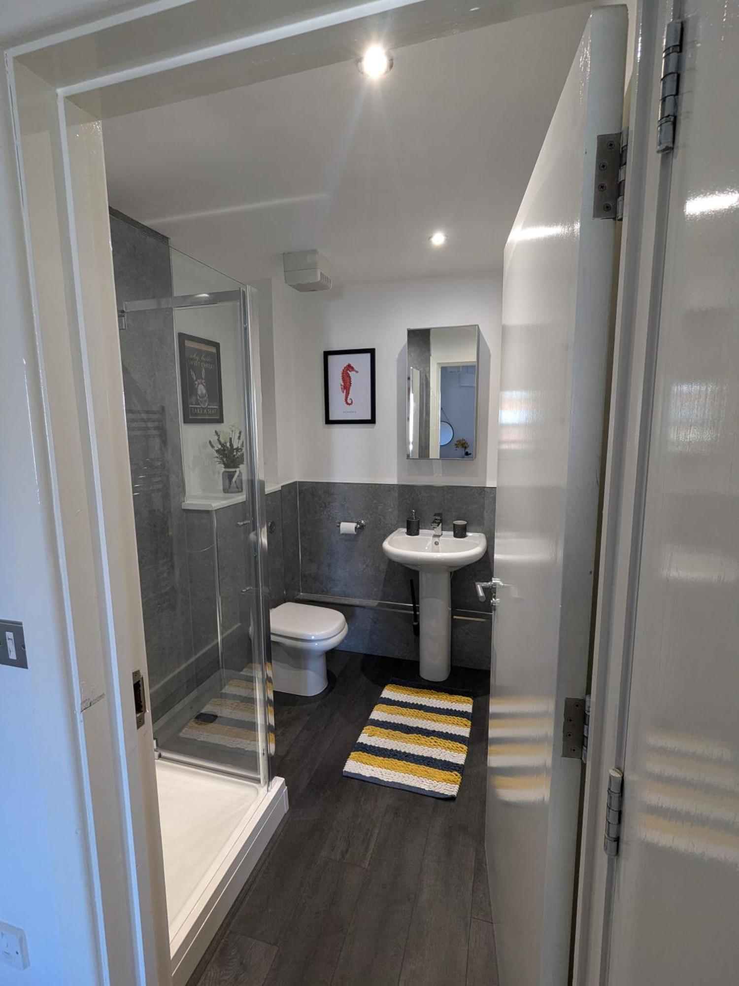 Stunning Modern Coventry City Centre Apartment المظهر الخارجي الصورة