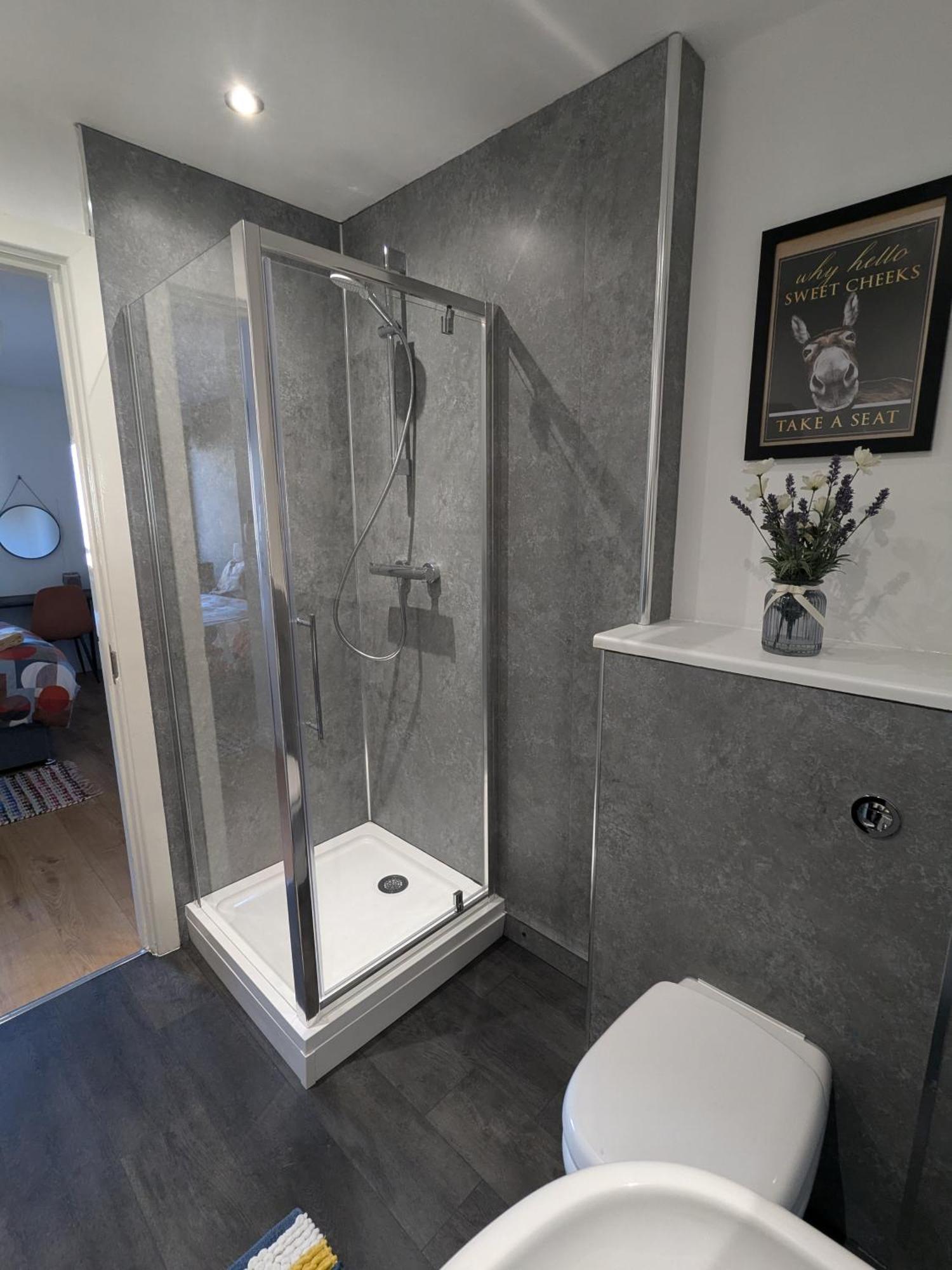Stunning Modern Coventry City Centre Apartment المظهر الخارجي الصورة